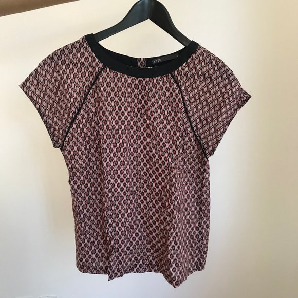 Ekyog (French) Blouse w/ Cute Print - Picture 1 of 4